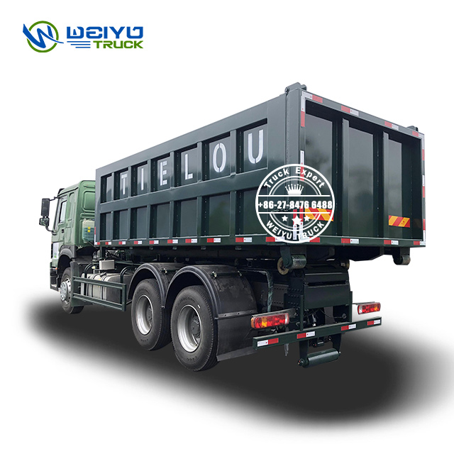 HOWO 20cbm Roll Off Garbage Truck for Waste Management from China